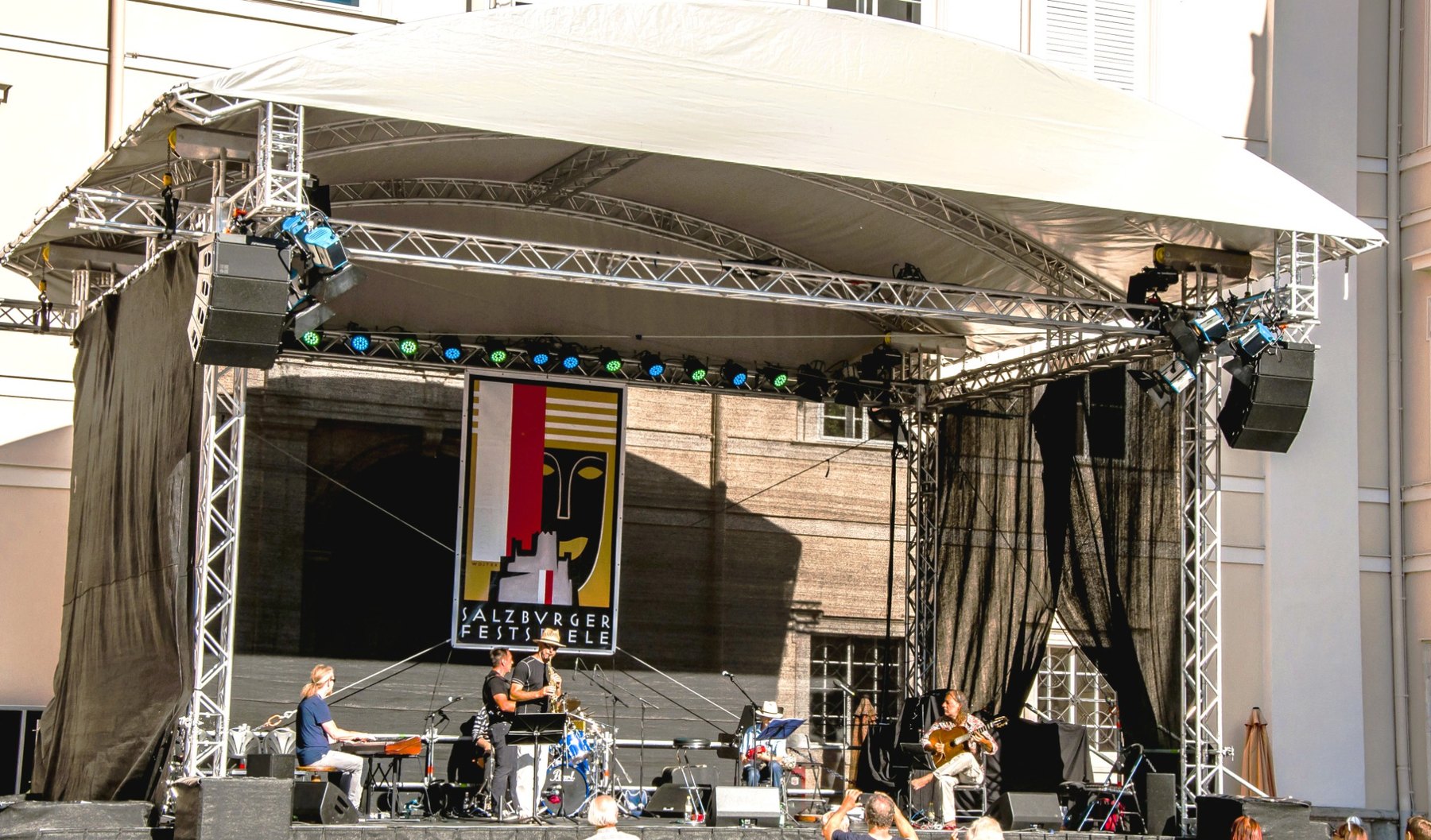 Ostbeatbend live – Konzertfoto 7
